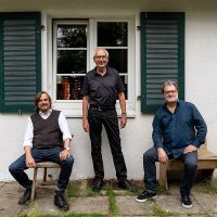 trioPLUS ohne Plus – Das Lübecker Jazz-Trio präsentiert das Programm seiner geplanten Debut-CD